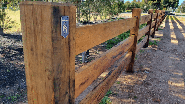 Timber fencing lower hutt